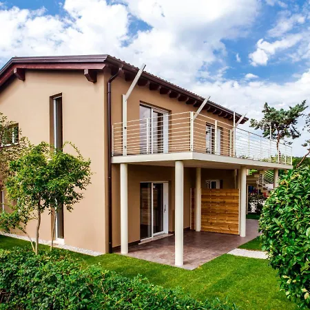 Apartman Iris E Girasole By Interhome Manerba del Garda